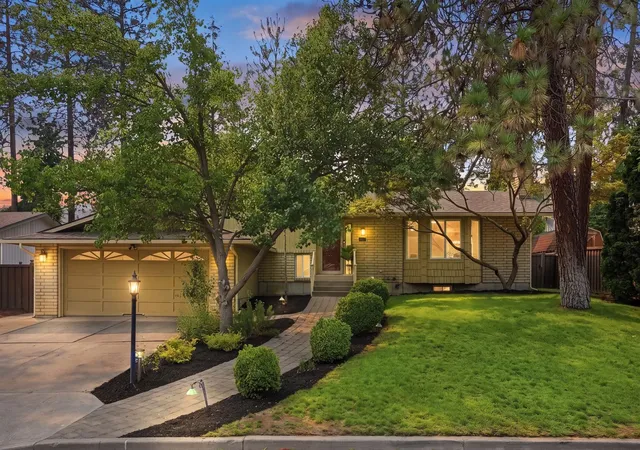 Photo 1 of Single family home for sale at 8517 N Greenwood St, Spokane, WA 99208 | MLS# 202621349 | Listing updated on 2026-09-12