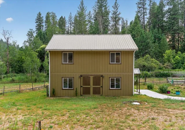 Photo 1 of Single family home for sale at 20803 W Euclid Rd, Medical Lake, WA 99022 | MLS# 202621355 | Listing updated on 2026-10-07