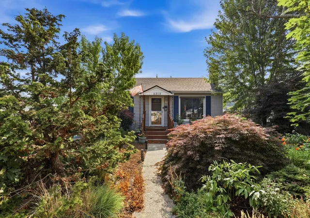 Photo 26 of Sale Pending at 4918 N Lincoln St, Spokane, WA 99205 | MLS# 202621373 | Listing updated on 2026-09-15