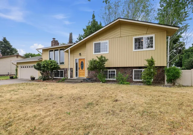 3rd image of 14312 E 7Th Ave, Spokane Valley, WA 99216 | MLS# 202621392