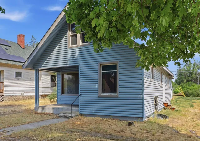 Photo 2 of Sale Pending at 619 S Ralph St, Spokane, WA 99202 | MLS# 202621399 | Listing updated on 2026-08-14