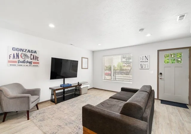4th image of 1422 N Wall St, Spokane, WA 99201 | MLS# 202621413