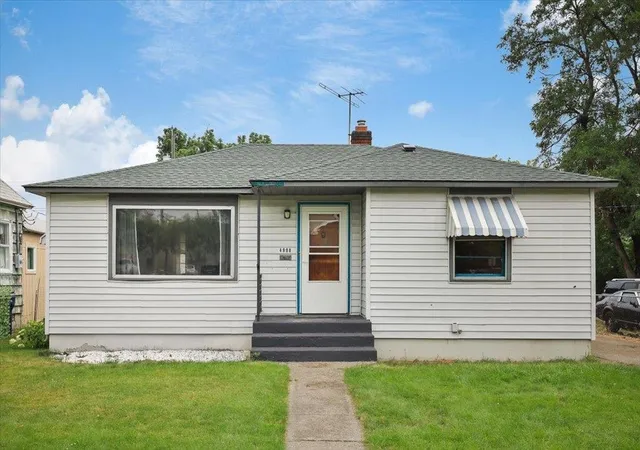 Photo 1 of Single family home for sale at 4908 N Lee St, Spokane, WA 99207 | MLS# 202621415 | Listing updated on 2026-09-30