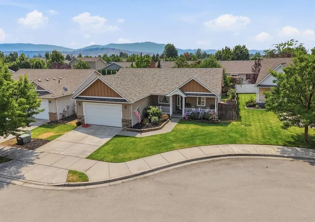 Photo 3 of Single family home for sale at 19512 E Knox Ave, Liberty Lake, WA 99016 | MLS# 202621425 | Listing updated on 2026-09-23
