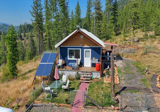 Photo 4 of Single family home for sale at 2030 K Rose Hl Rd, Springdale, WA 99173 | MLS# 202621426 | Listing updated on 2026-07-30