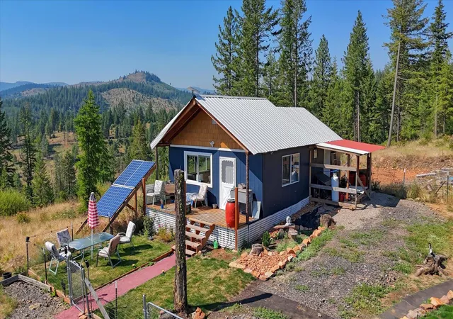 Photo 1 of Land for sale at 2030 K Rose Hl Rd, Springdale, WA 99173 | MLS# 202621427 | Listing updated on 2026-10-15
