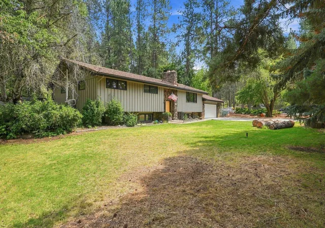 3rd image of 4105 S Schafer Rd, Spokane Valley, WA 99206 | MLS# 202621435