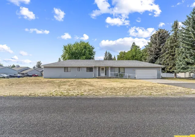 1st image of 1026 E Barker St, Medical Lake, WA 99022 | MLS# 202621441