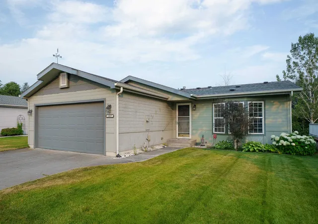 Photo 2 of Sale Pending at 1037 W Sunny Crk Cir, Spokane, WA 99224 | MLS# 202621444 | Listing updated on 2026-10-09