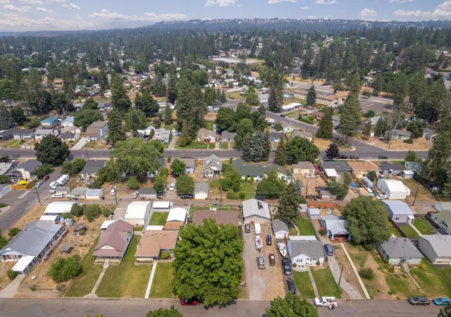 Photo 3 of Single family home for sale at 3614 W Hoffman Ave, Spokane, WA 99205 | MLS# 202621451 | Listing updated on 2026-09-23