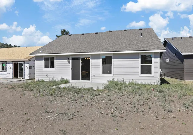 17th image of 621 S Manifold Ln, Spokane Valley, WA 99016 | MLS# 202621453