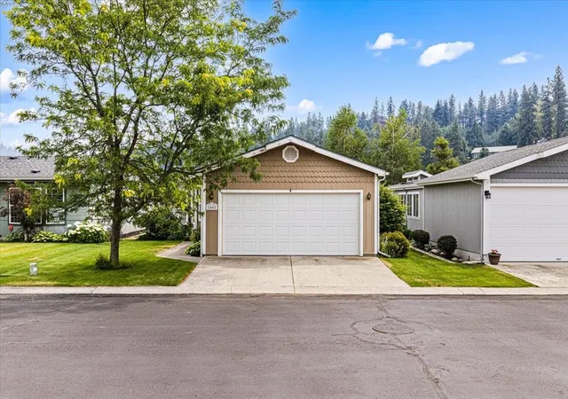 Photo 2 of Manufactured home for sale at 1041 W Sunny Crk Cir, Spokane, WA 99224 | MLS# 202621506 | Listing updated on 2026-10-14