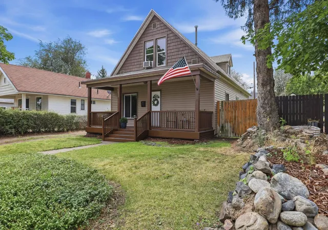 Photo 3 of Single family home for sale at 1611 W Mansfield Ave, Spokane, WA 99205 | MLS# 202621513 | Listing updated on 2026-10-10