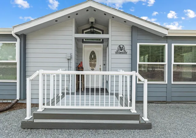 Photo 3 of Manufactured home for sale at 2419 F Sand Cyn Rd, Chewelah, WA 99109 | MLS# 202621518 | Listing updated on 2026-08-06