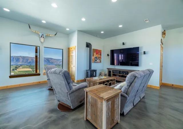 Photo 4 of Single family home for sale at 66 Sugarloaf Rd, Brewster, WA 98812 | MLS# 202621523 | Listing updated on 2026-09-05