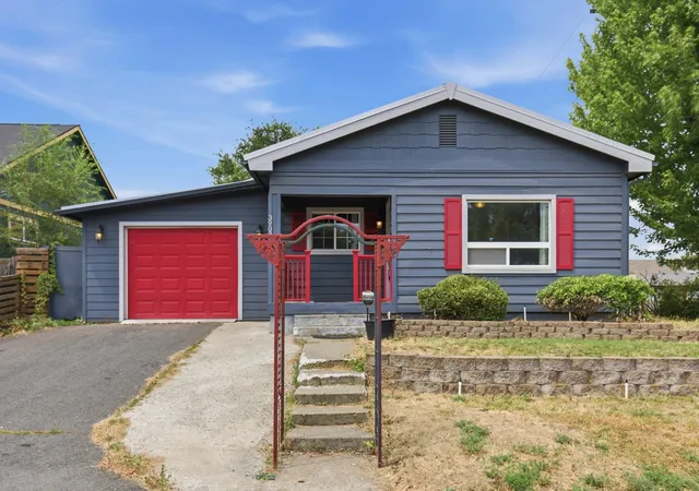 Photo 1 of Single family home for sale at 3903 N Helena St, Spokane, WA 99207 | MLS# 202621535 | Listing updated on 2026-09-18