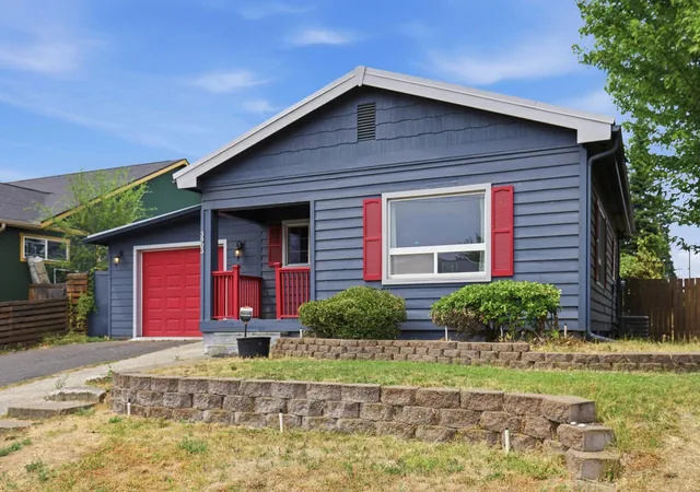 Photo 3 of Single family home for sale at 3903 N Helena St, Spokane, WA 99207 | MLS# 202621535 | Listing updated on 2026-09-18