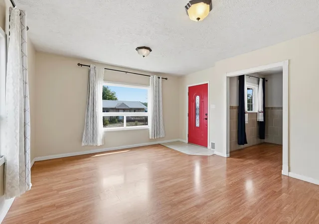 Photo 4 of Single family home for sale at 3903 N Helena St, Spokane, WA 99207 | MLS# 202621535 | Listing updated on 2026-09-18