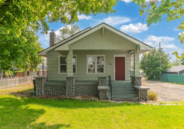 1st image of 104 N Farr Rd, Spokane Valley, WA 99206 | MLS# 202621537