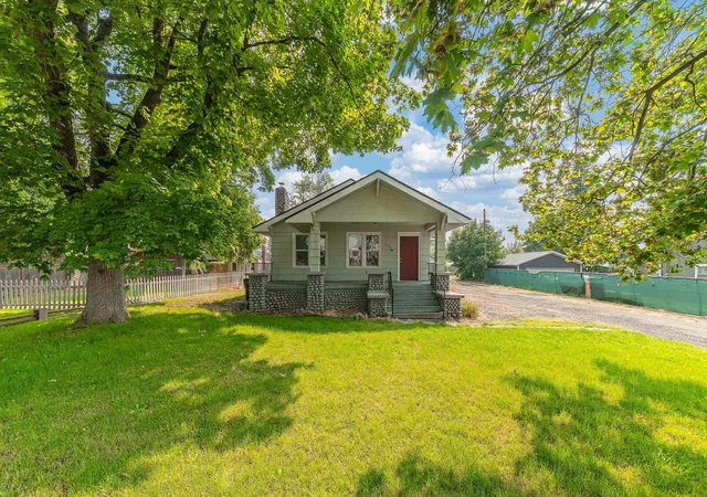 2nd image of 104 N Farr Rd, Spokane Valley, WA 99206 | MLS# 202621537