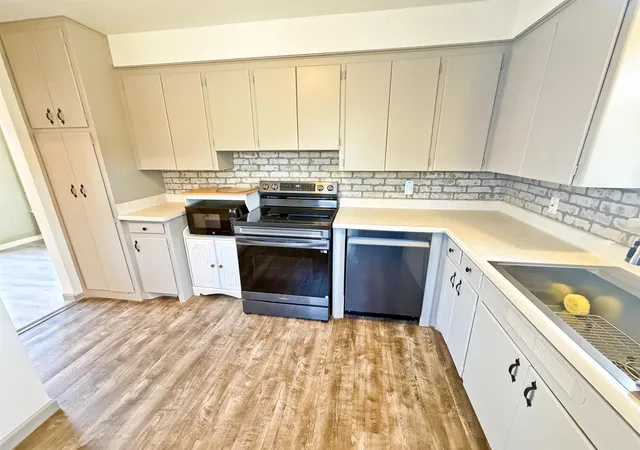 Photo 3 of Single family home for sale at 4009 E Pratt Ave, Spokane, WA 99202 | MLS# 202621542 | Listing updated on 2026-09-14