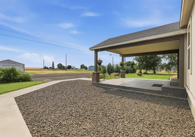 5th image of 505 Ne Adams St, Creston, WA 99117 | MLS# 202621551
