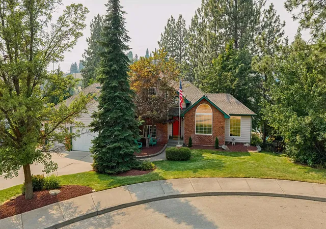 2nd image of 5923 N Northwood Dr, Spokane, WA 99212 | MLS# 202621558
