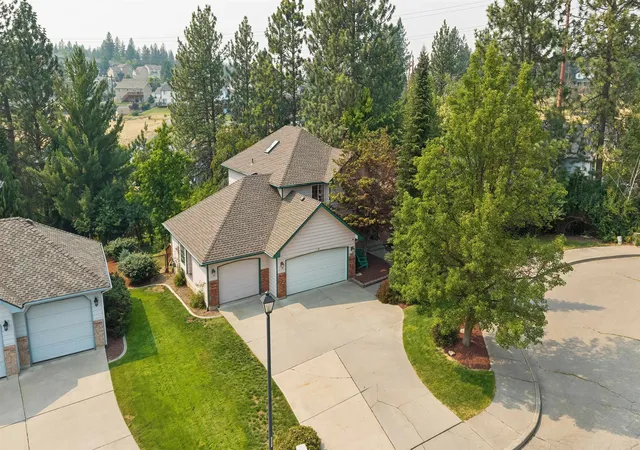 3rd image of 5923 N Northwood Dr, Spokane, WA 99212 | MLS# 202621558