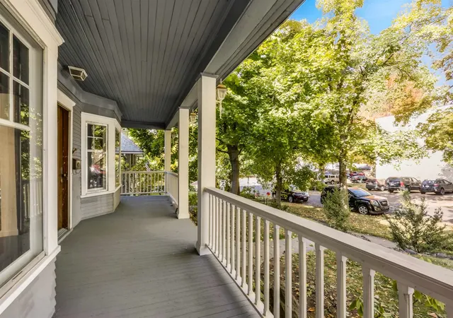 Photo 2 of Single family home for sale at 1035 W 10th Avenue, Spokane, WA | MLS# 202621560 | Listing updated on 2026-10-22