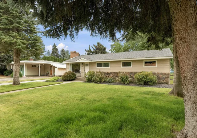 Photo 1 of Sale Pending at 609 W Barnes Rd, Spokane, WA 99218 | MLS# 202621600 | Listing updated on 2026-08-30
