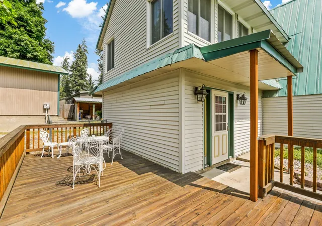 Photo 3 of Single family home for sale at 40540 Lakeside Rd, Loon Lake, WA 99148 | MLS# 202621615 | Listing updated on 2026-08-28