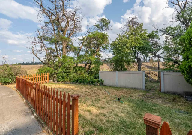 Photo 4 of Single family home for sale at 2103 W 5th Avenue, Spokane, WA 99201 | MLS# 202621618 | Listing updated on 2026-08-03