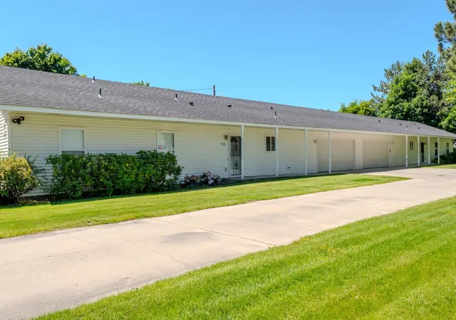 1st image of 1010 S Houk Rd, Spokane Valley, WA 99216 | MLS# 202621645