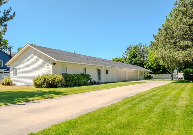 2nd image of 1010 S Houk Rd, Spokane Valley, WA 99216 | MLS# 202621645