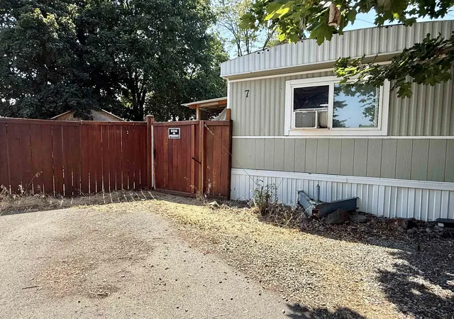 18th image of 19625 E Wellesley Ave, Spokane Valley, WA 99027 | MLS# 202621656