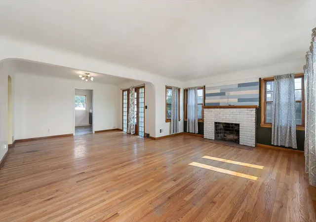 Photo 2 of Single family home for sale at 227 E Crown Ave, Spokane, WA 99207 | MLS# 202621673 | Listing updated on 2026-08-04