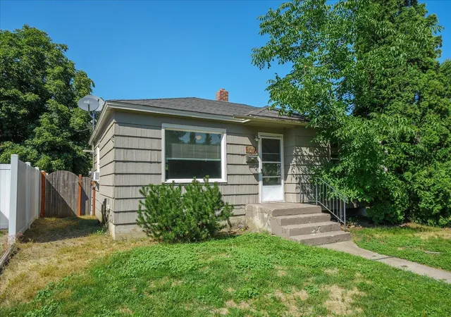 2nd image of 1317 E 33rd Ave, Spokane, WA 99203 | MLS# 202621692