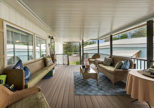 Photo 3 of Manufactured home for sale at 3231 W Boone Ave, Spokane, WA 99201 | MLS# 202621701 | Listing updated on 2026-10-24