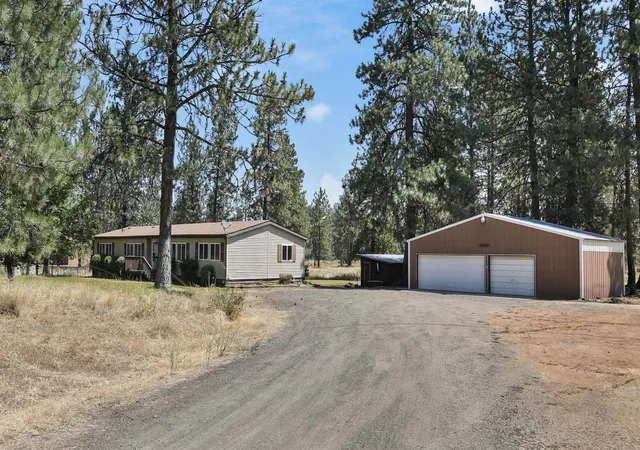 Photo 2 of Manufactured home for sale at 14615 W Lance Hl Rd, Cheney, WA 99004 | MLS# 202621704 | Listing updated on 2026-10-07