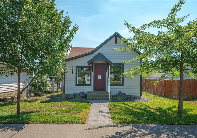 35th image of 2224 E Empire Ave, Spokane, WA 99207 | MLS# 202621716