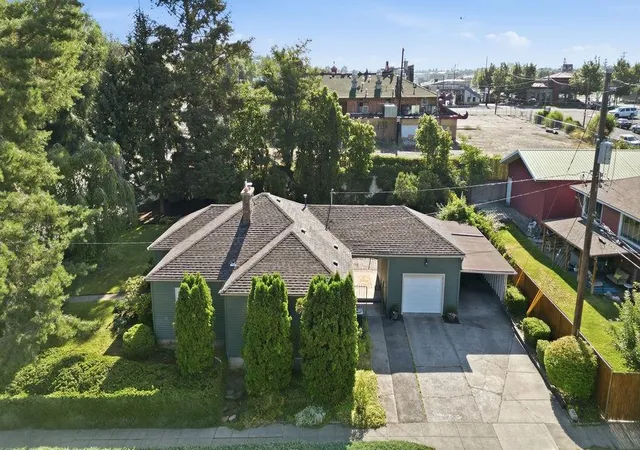 2nd image of 27 W Waverly Pl, Spokane, WA 99205 | MLS# 202621720