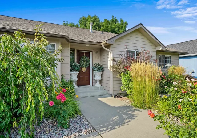 2nd image of 4908 W Barnes Rd, Spokane, WA 99208 | MLS# 202621721