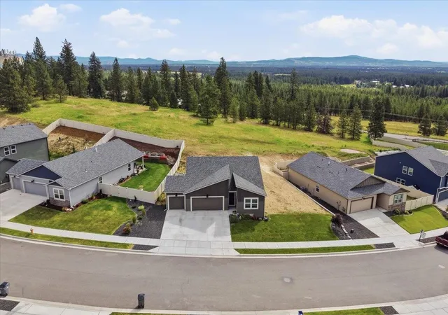 2nd image of 8115 S Avery Rd, Cheney, WA 99004 | MLS# 202621746