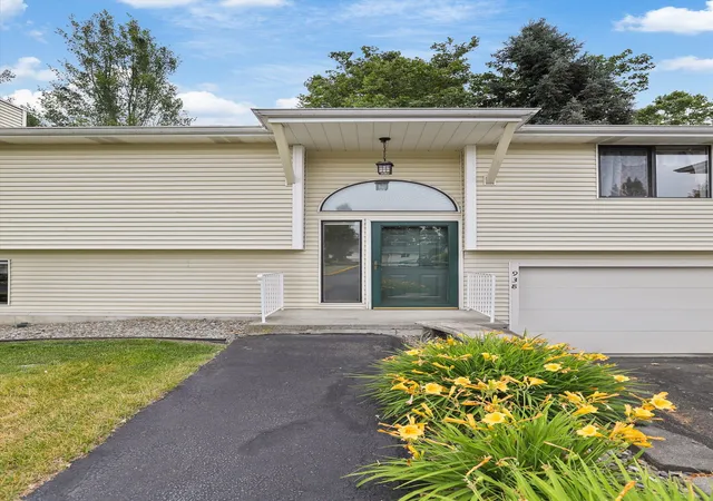 3rd image of 938 E Calkins Dr, Spokane, WA 99208 | MLS# 202621755