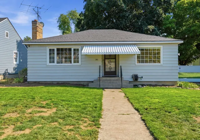 1st image of 3411 W Lacrosse Ave, Spokane, WA 99205 | MLS# 202621766