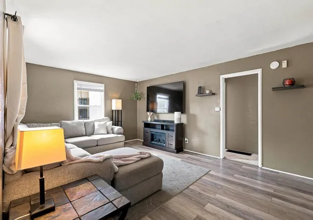 2nd image of 307 E Rockwell Ave, Spokane, WA 99207 | MLS# 202621798