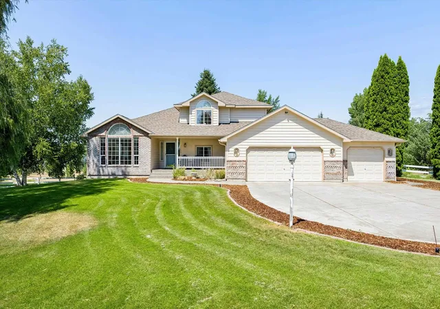 3rd image of 5611 E Nancy Ln, Mead, WA 99021 | MLS# 202621801