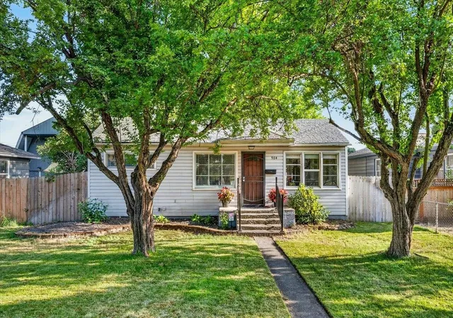2nd image of 904 E Joseph Ave, Spokane, WA 99208 | MLS# 202621803