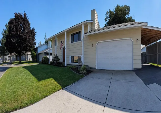 1st image of 1204 N Warren Rd, Spokane Valley, WA 99216 | MLS# 202621806