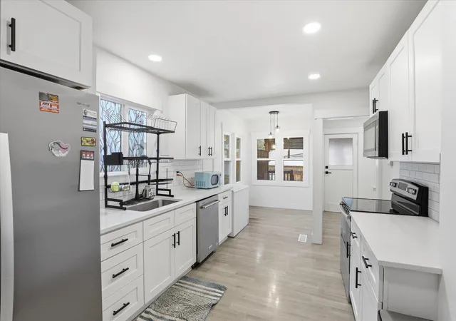 3rd image of 3812 E 4Th Ave, Spokane, WA 99202 | MLS# 202621821